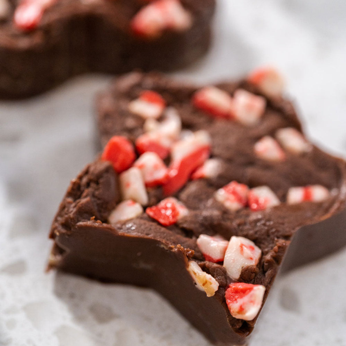 Fudge with crushed peppermint on top
