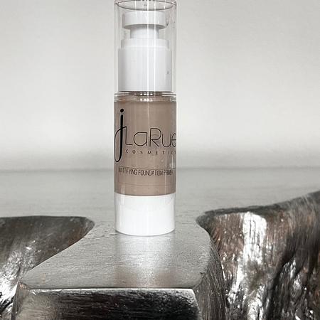 Mattifying Foundation Primer  