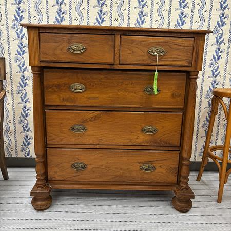 Antique Maple 5-Drawer Chest with Acorn Motif Hardware