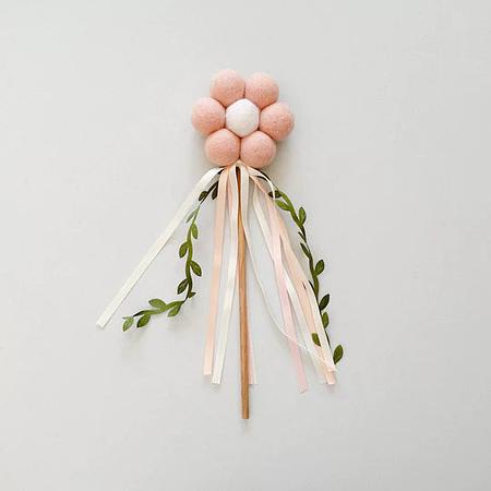 Felt Wand - Daisy Pink  **PREORDER**