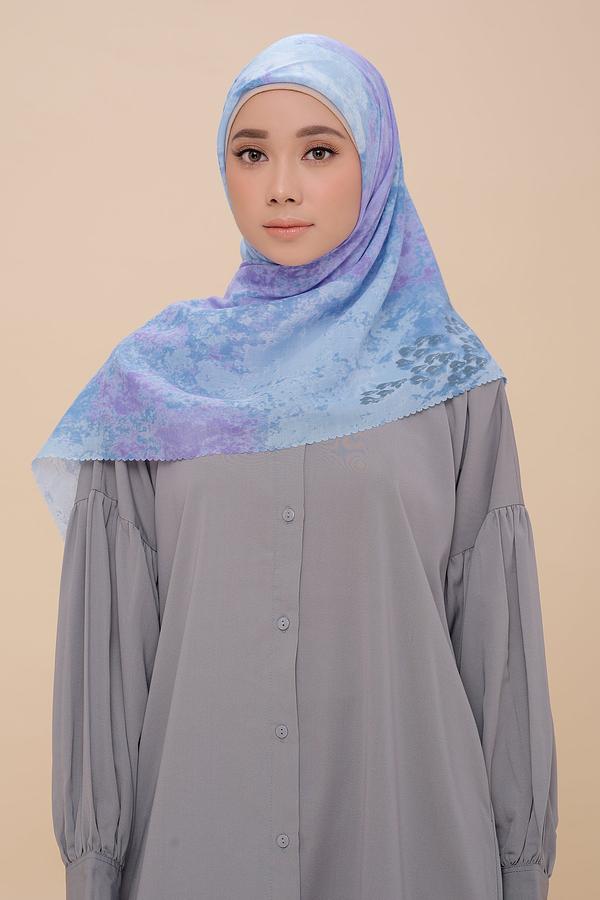 ZM Zaskia Mecca - Lamun Ombak Ocean Scarf Kerudung Segi Empat Ultra Sonic